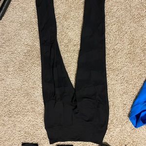 Buff bunny mesh leggings